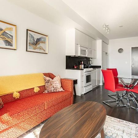Luxury Downtown Lakeview & City View Condo Toronto Esterno foto