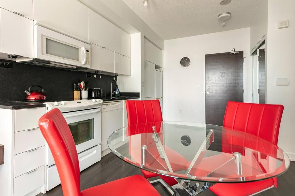 Luxury Downtown Lakeview & City View Condo Toronto Esterno foto
